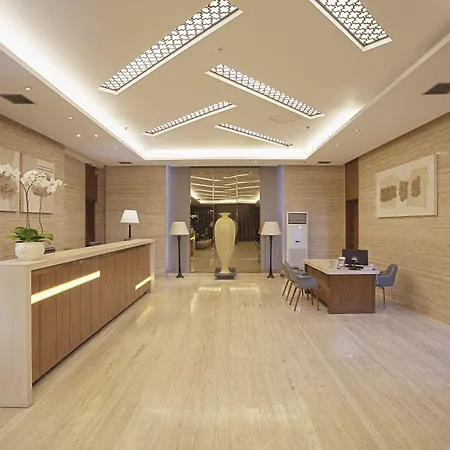 éL Hotel Royale Jakarta-2